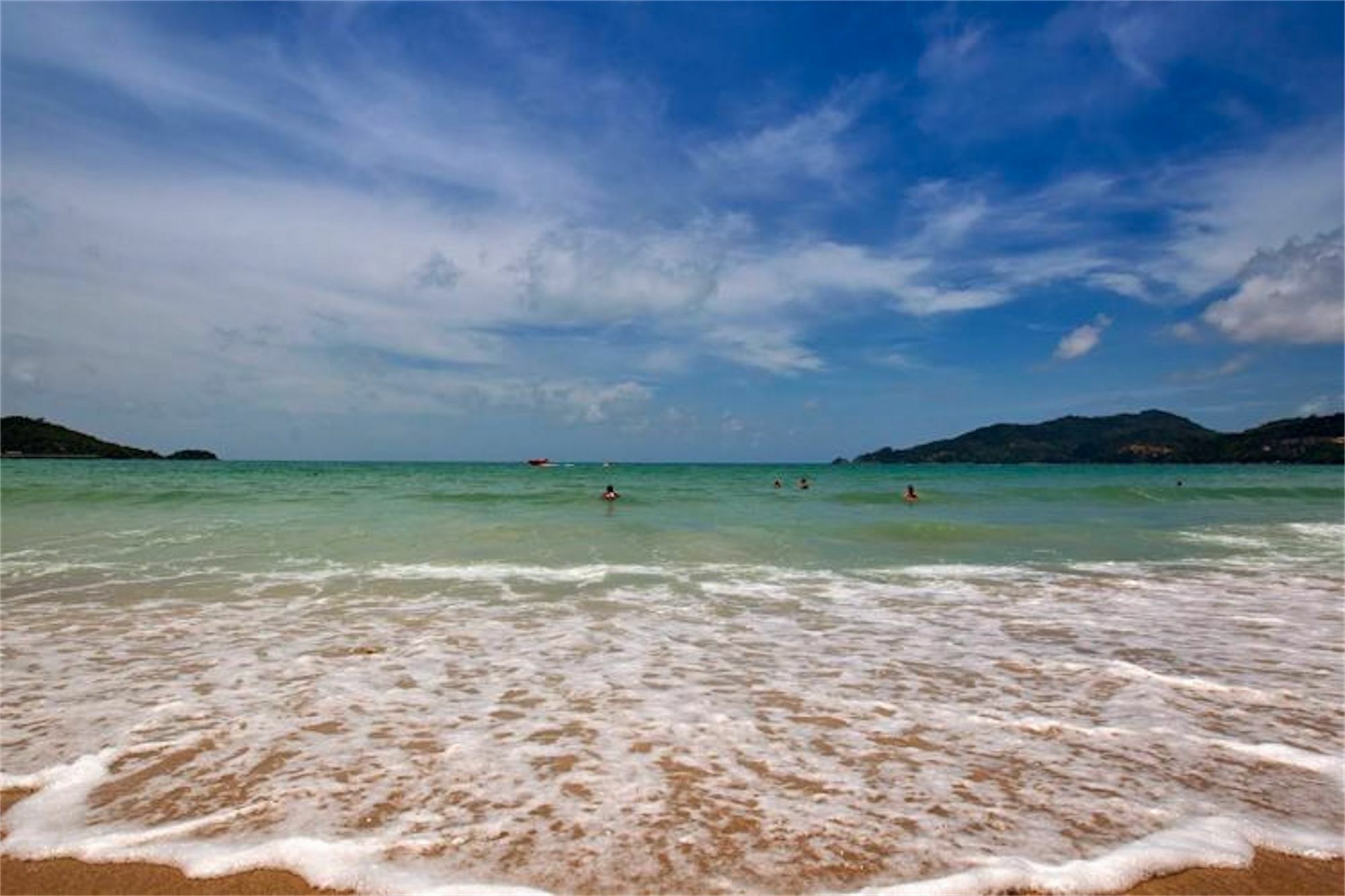 The Privilege Residence : 1 Bedroom Apartment In Patong Exterior photo